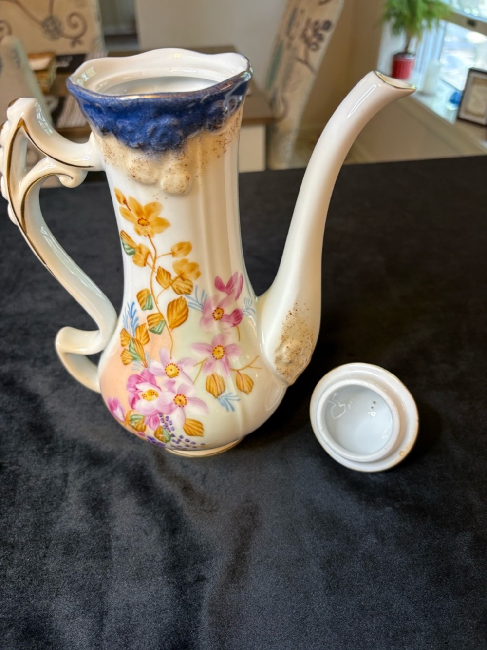 Elegant Porcelain Teapot/ Porcelain Coffee Pot/ Victorian Style Teapot - Picture 7 of 9